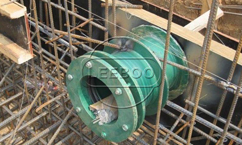 防水套管為塑料類管材穿越樓板提供保護